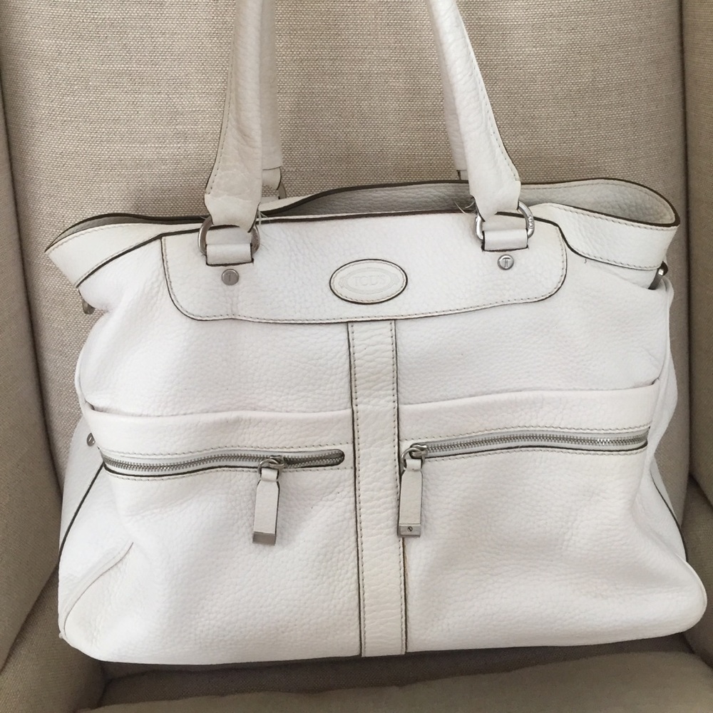 Tod’s large white leather handbag. Great condition
